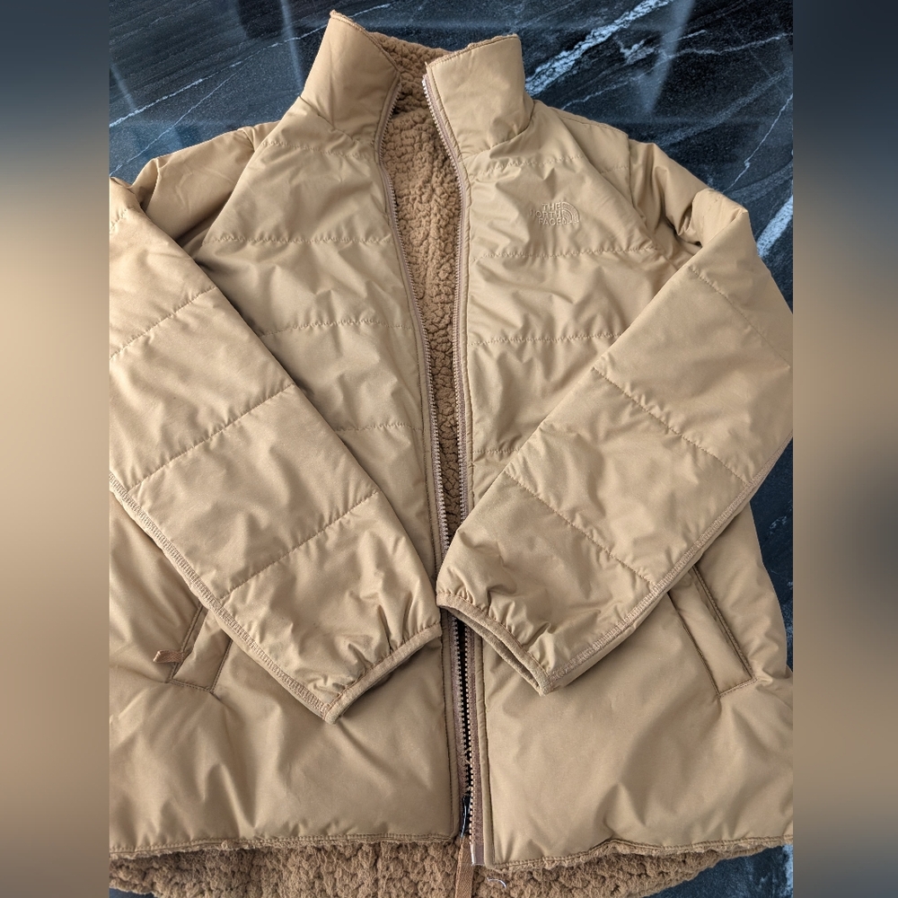 The North Face Reversible Tan Puffer Jacket with Fleece